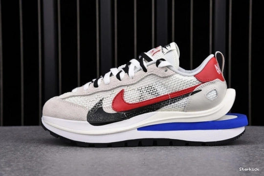 Royal Fuchsia Game Nike CV1363-100 sacai Vaporwaffle  Sport 1112